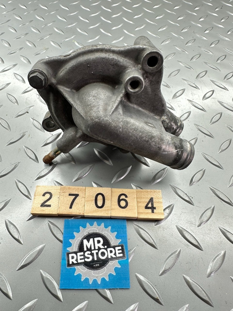 Honda CBR250RR CBR250R MC22 MC19 Water Pump 19200-KY1  19200-KY1-000