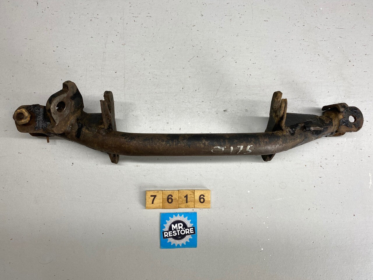 Yamaha CT175 Footrest Pegs Side Stand Holder Bracket