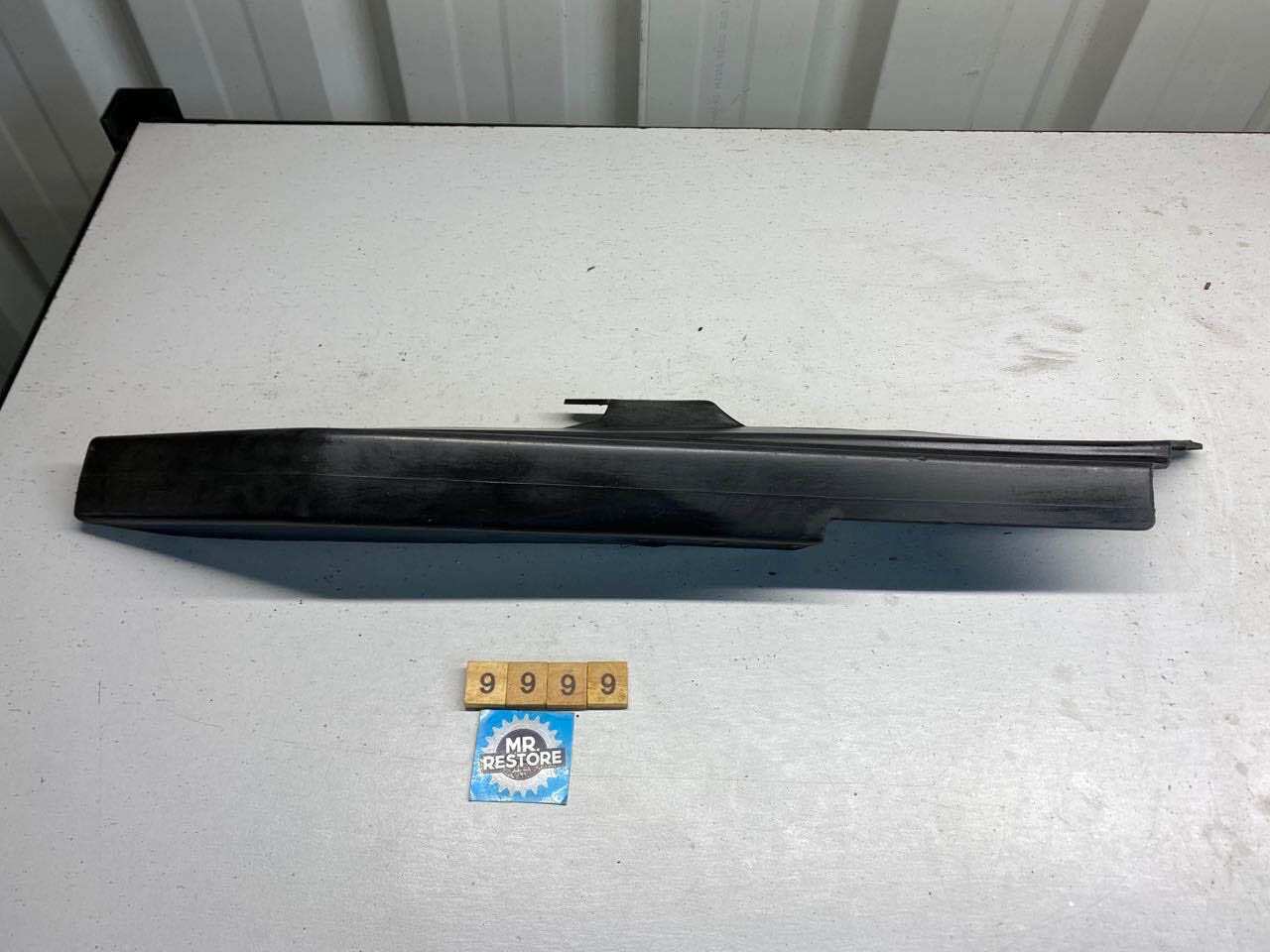 Suzuki RF600 RF900 GSF250 400 600 Chain Guard 61310-45D12 OEM