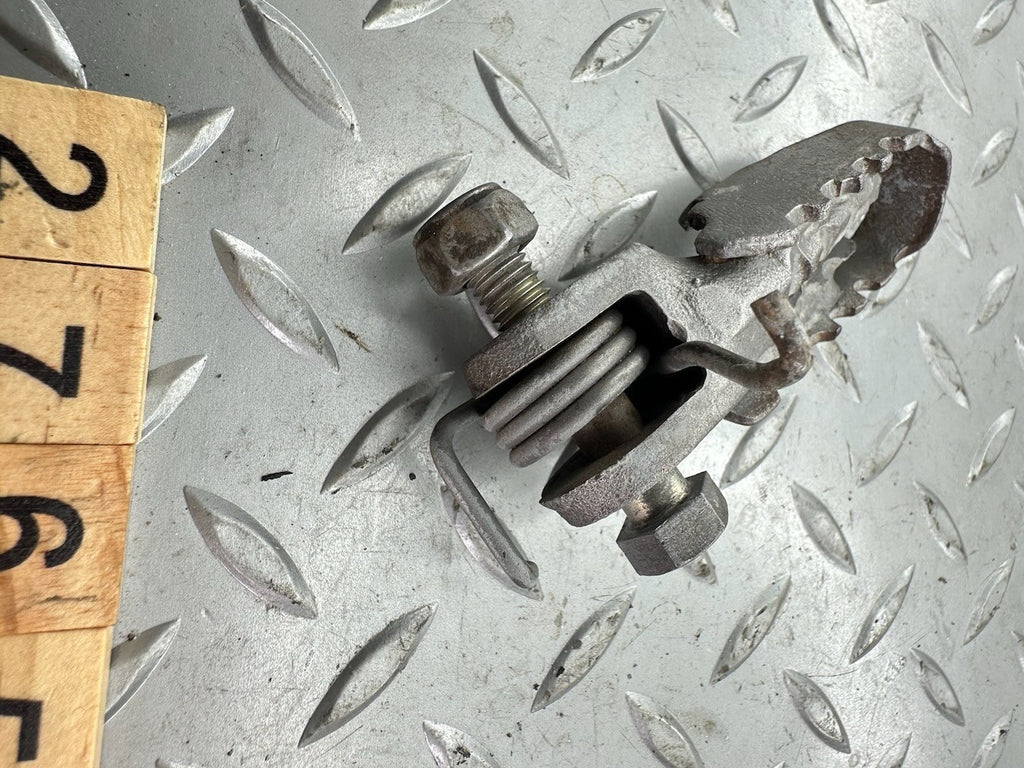 Yamaha TY250 A 1974 Right Foot Rest Peg & Bolt 434-27412-00-35