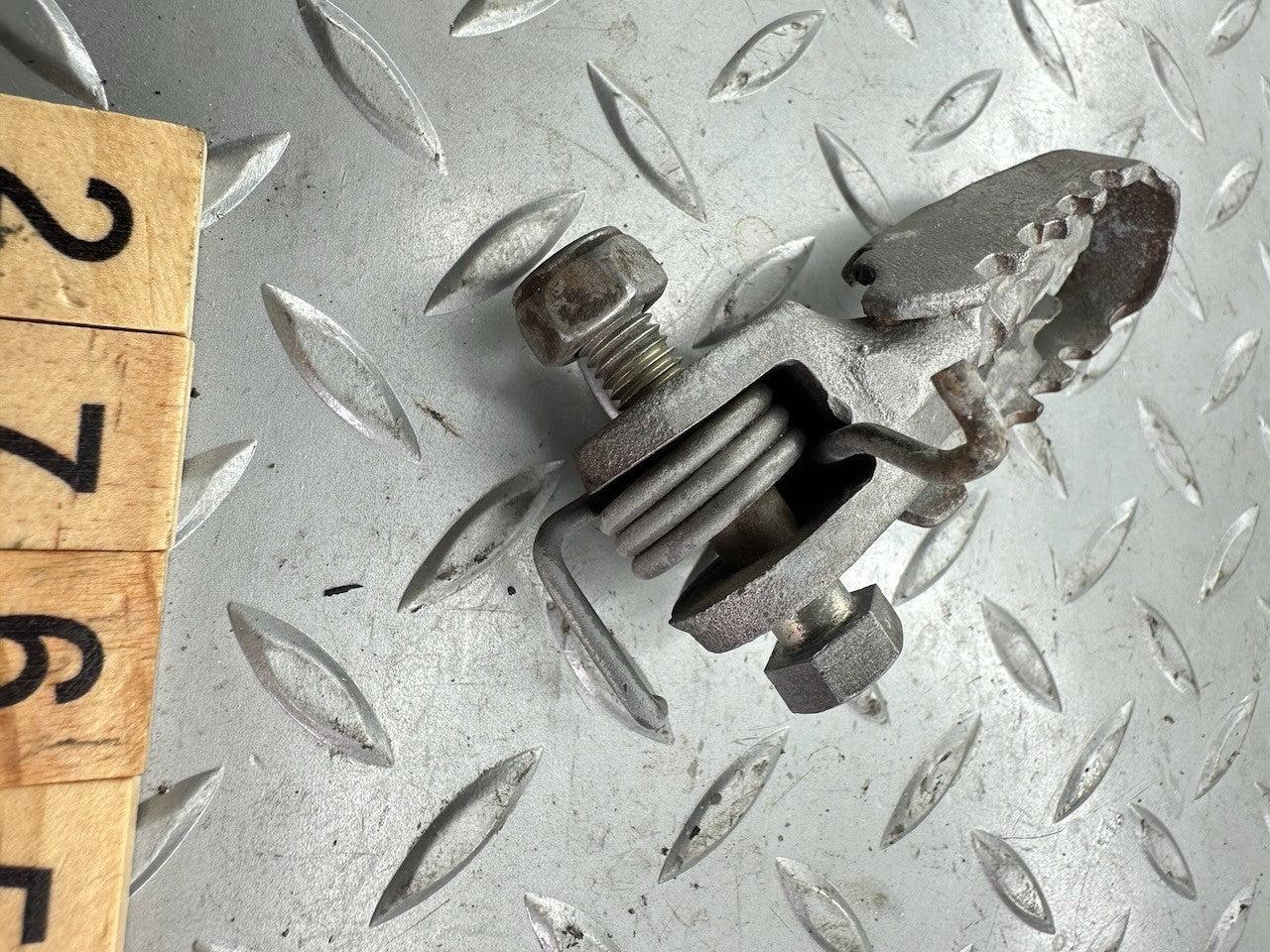 Yamaha TY250 A 1974 Right Foot Rest Peg & Bolt 434-27412-00-35