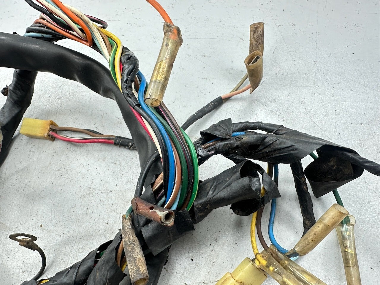 Yamaha V90 T 1982 Wire Loom Harness