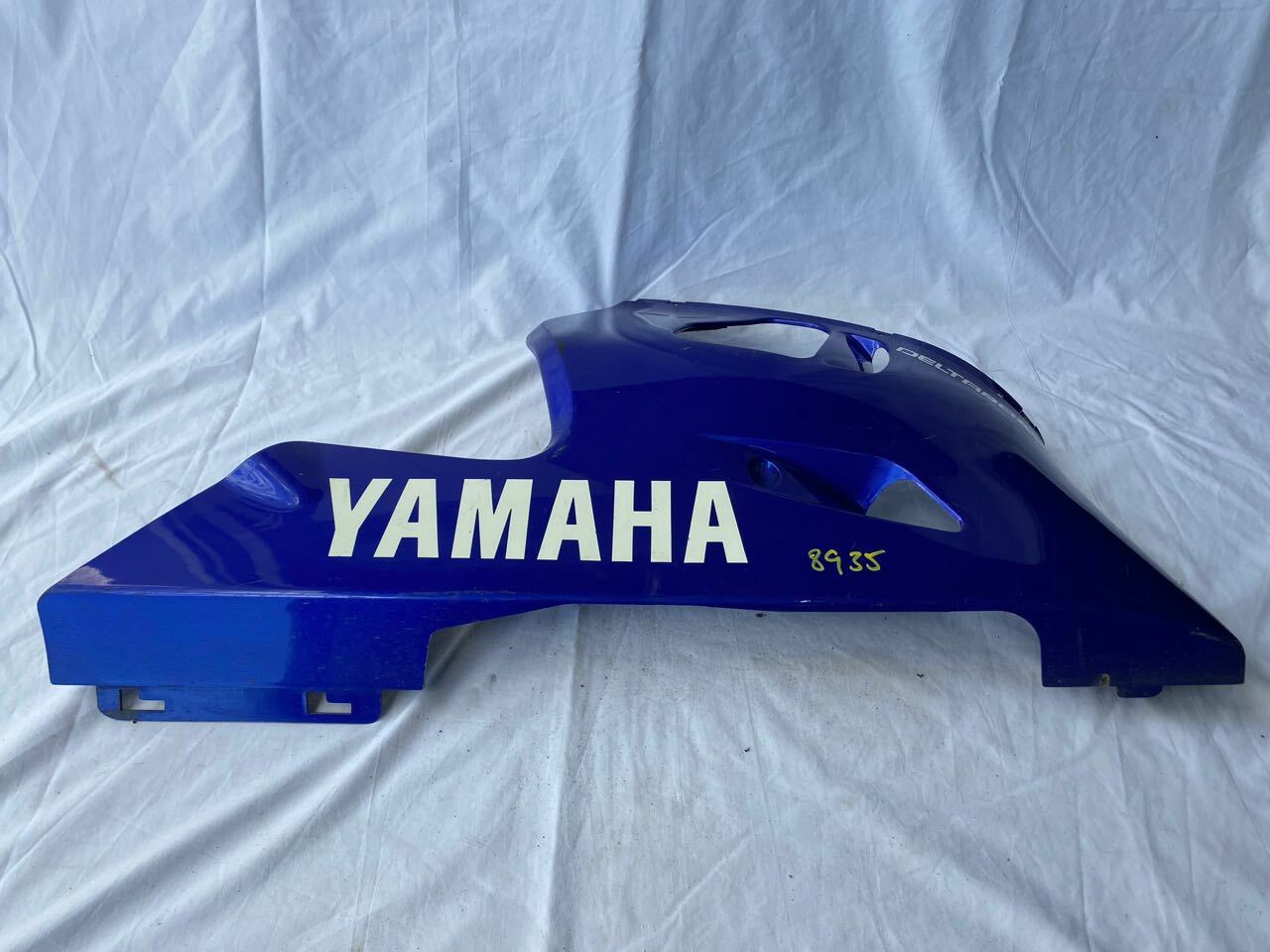 Yamaha R6 YZF 98-02 R/H Lower Fairing Panel 5EB-28395 Blue