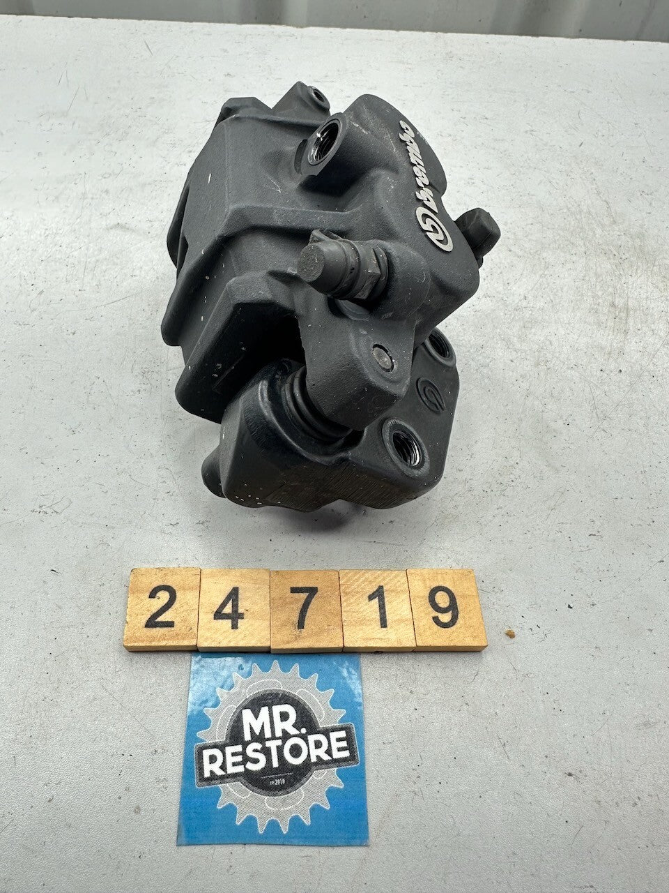 BMW G650GS F800GS F700GS F650GS ABS Front Brake Caliper 34117716715
