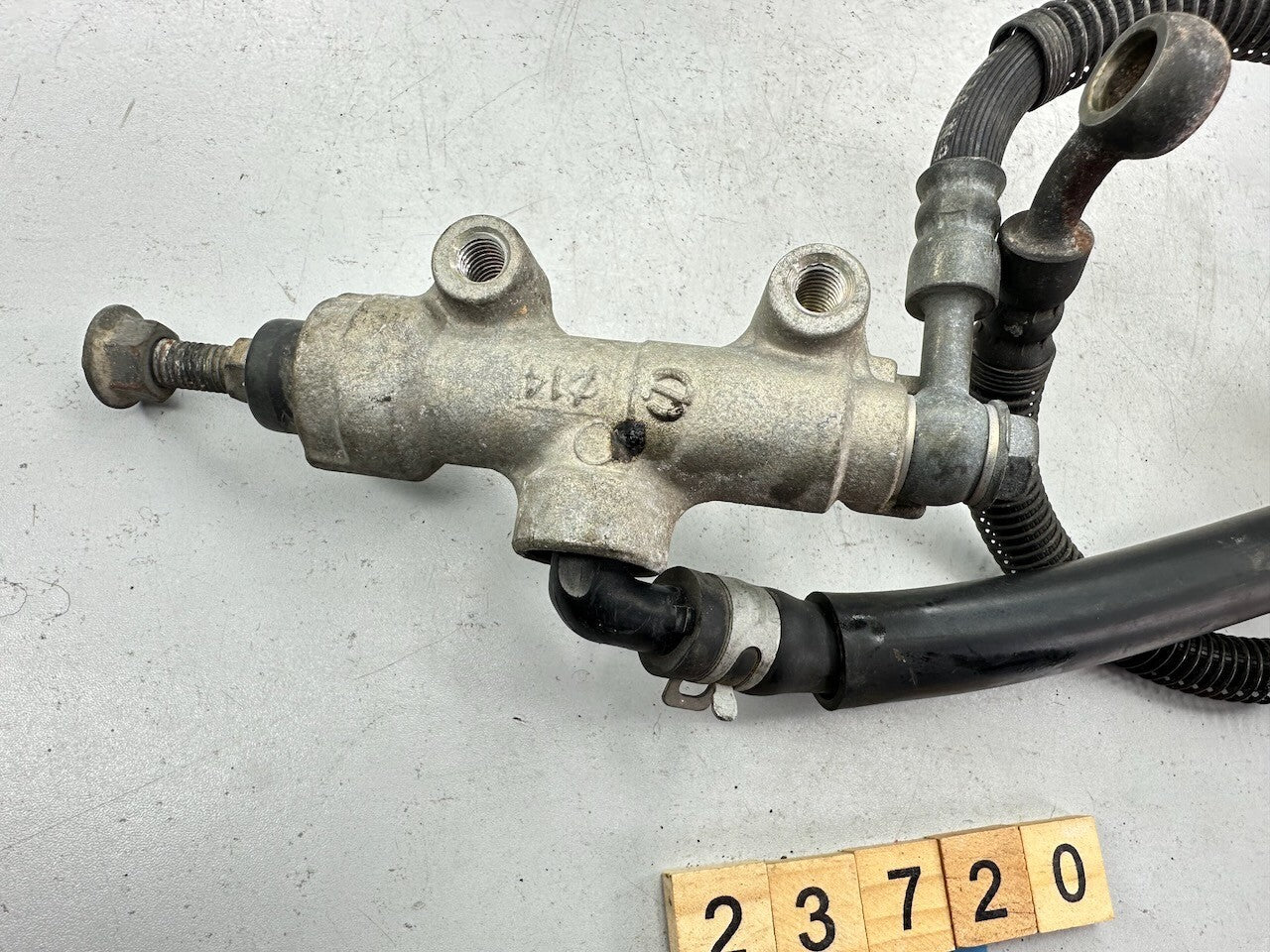 Kawasaki ZZR250 ZX250 EX250 GPX250 '92-07' Rear Master Cylinder & Reservoir