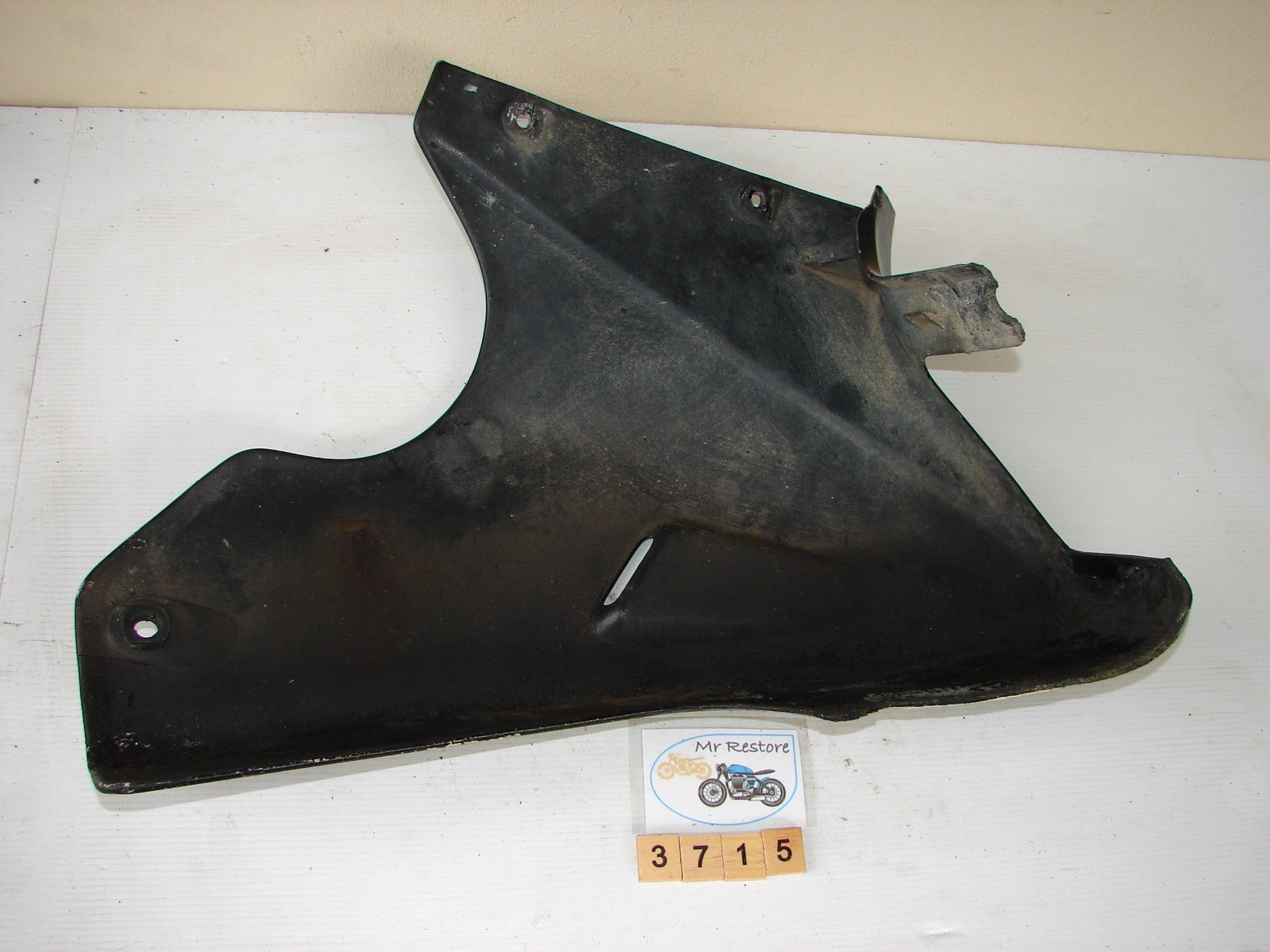 Kawasaki GPX250 L/H Belly Pan Side Panel