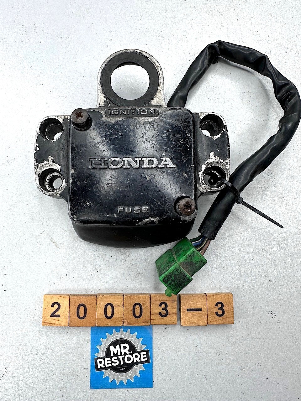 Honda CX500 1979-81 Fuse Box, Case & Lid 38400-449  53131-415