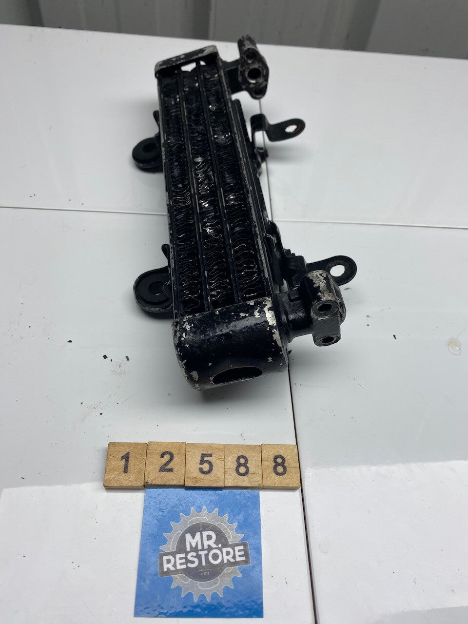Kawasaki GPZ1100 ZX1100 B Oil Cooler & Bracket Mount