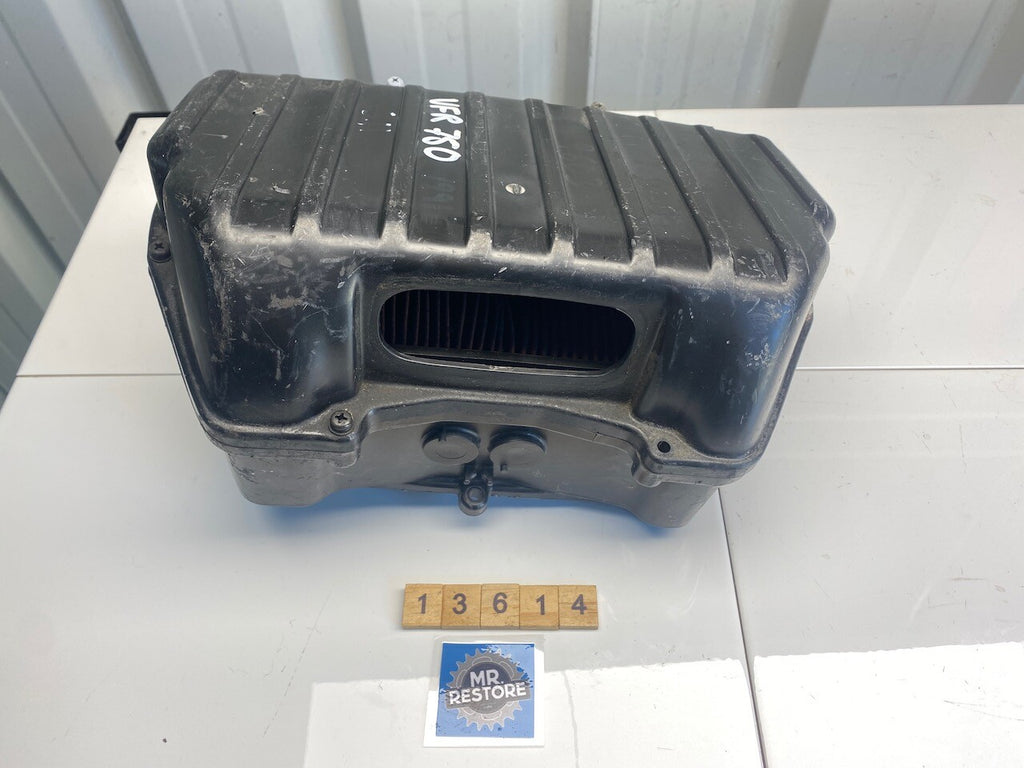 Honda VFR750F Interceptor Air Cleaner Box 91-97 17221-MT4 & 17231-MT4-010
