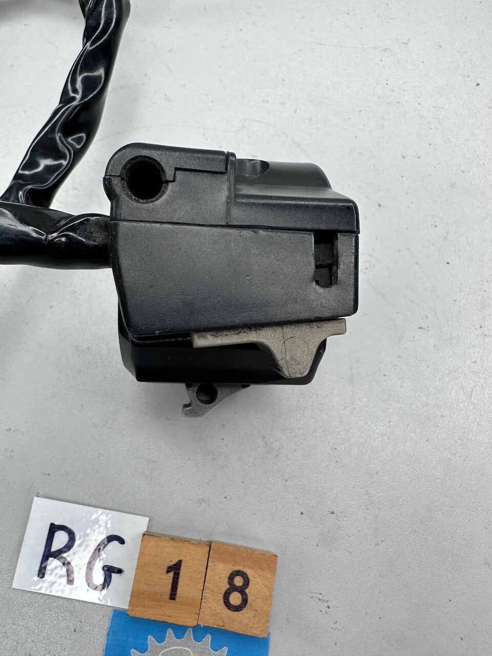 Suzuki RG500 GS500 RG400 L/H Handlebar Switch 37400-20A00