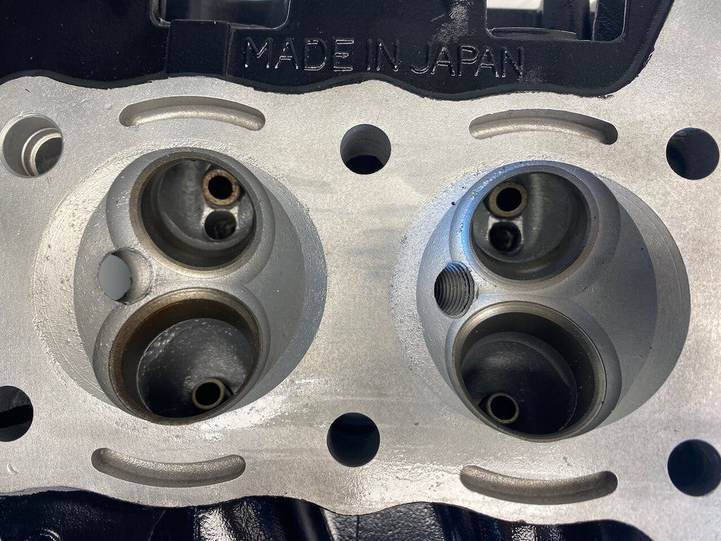 Kawasaki GT750 Cylinder Head - Vapour Blasted & Repainted