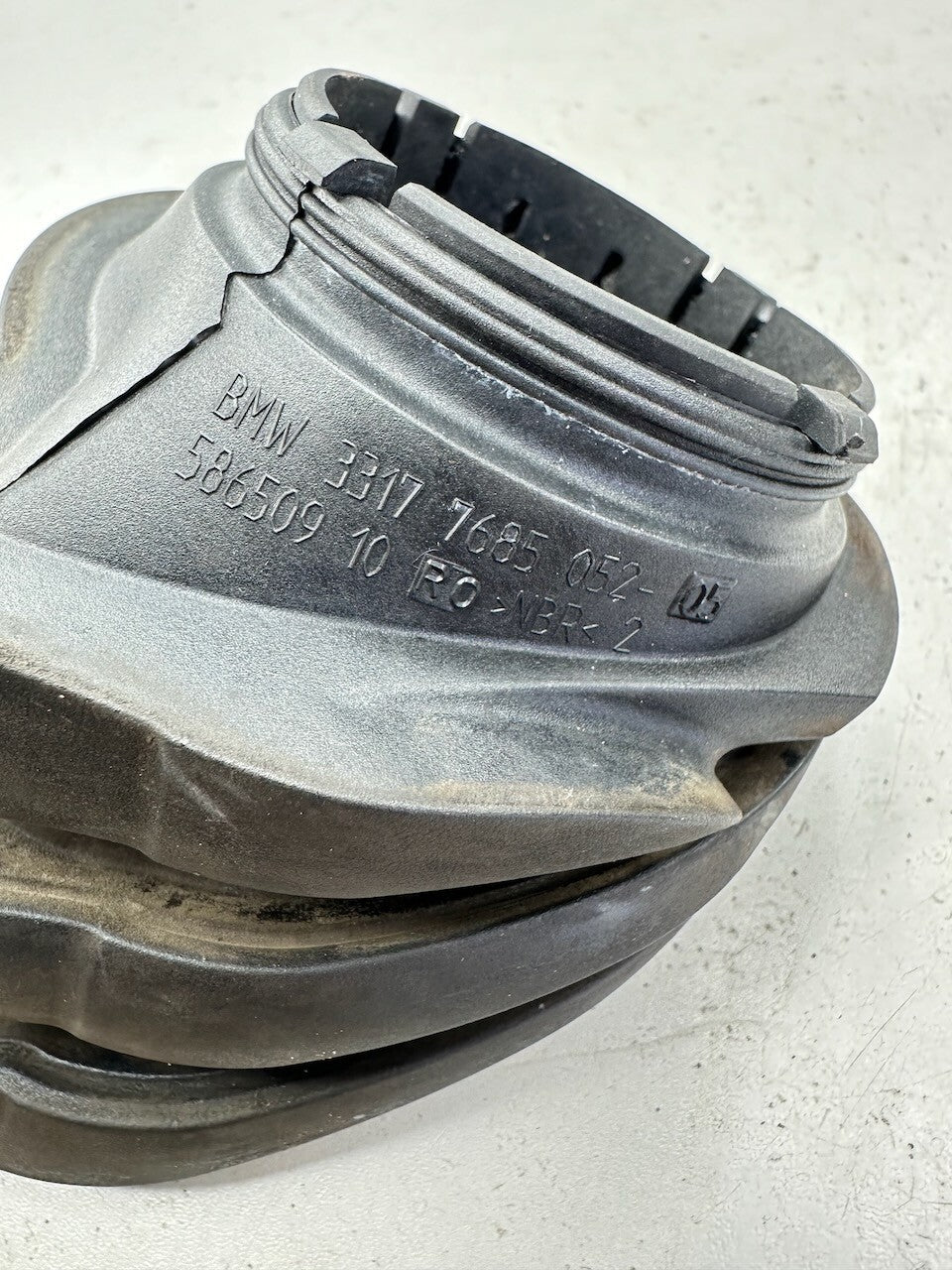 BMW R1200 R900 RT R GS ADV OEM Swingarm Rubber Boot 33177685052