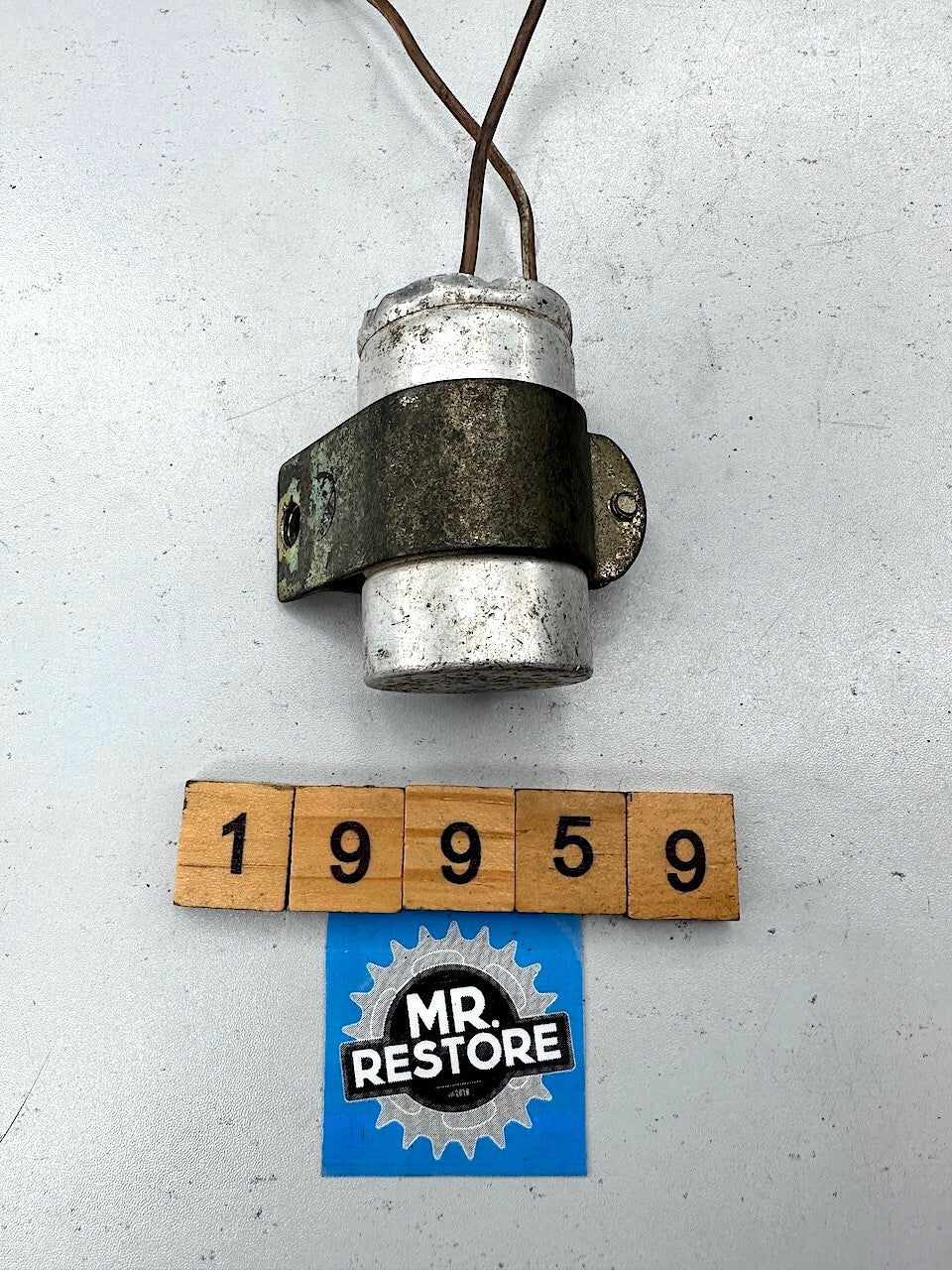 Yamaha 6V Vintage Nippon Denso Turn Signal Flasher Relay 061300-3020