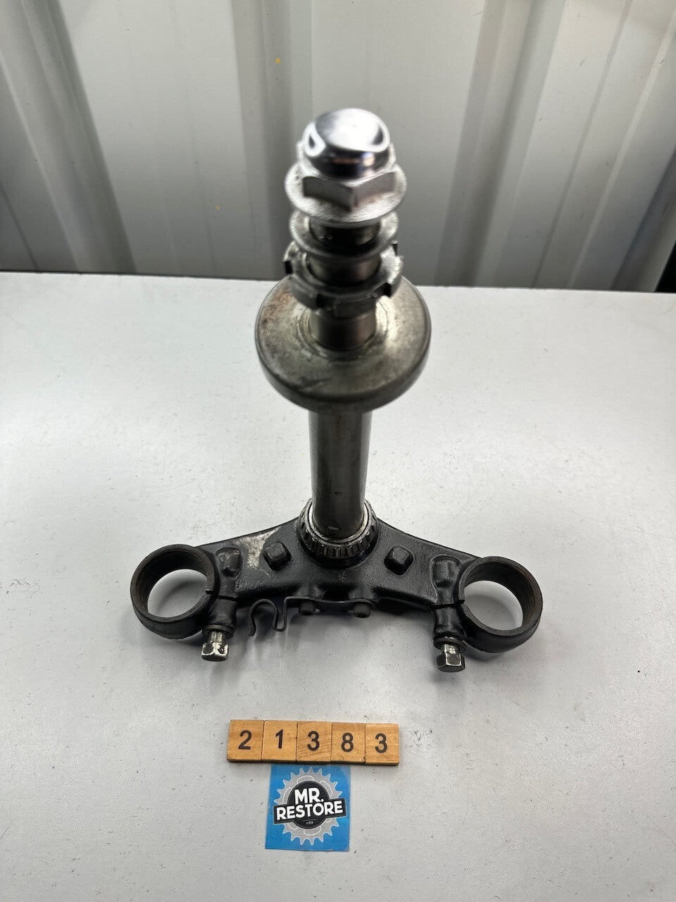 Yamaha TZR250 1986-88 1KT 2MA Lower Triple Tree Clamp (for 29mm forks)