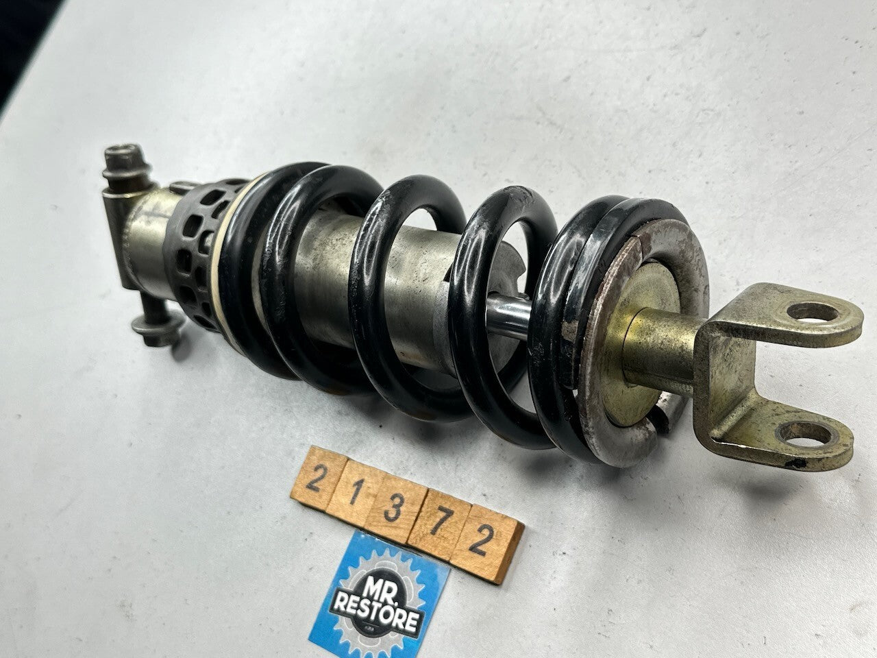 Yamaha TZR250 1986-88 1KT 2MA OEM Rear Shock Absorber 2XU-22210-00