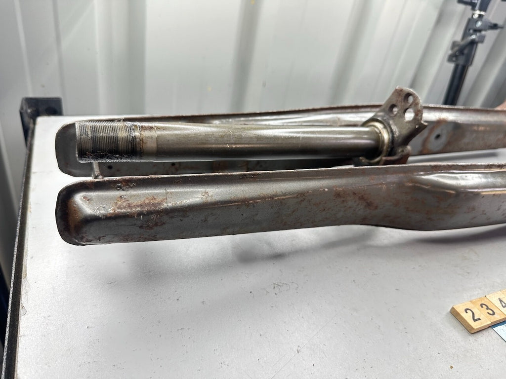 Yamaha V70 V80 V90 Fork Cover