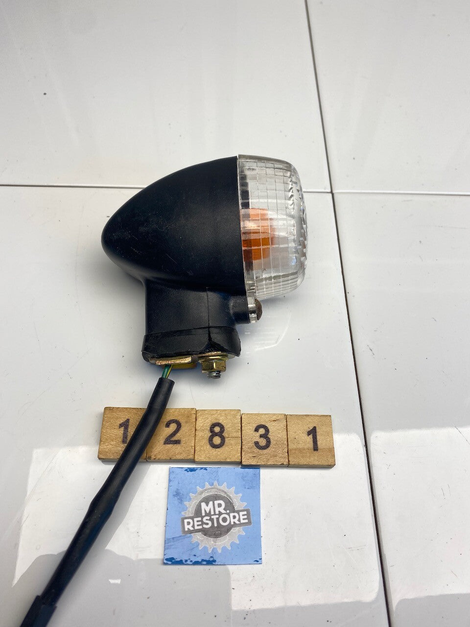 Yamaha TRX YZF FZR OEM Indicator (tested) (non OEM clear lens) 