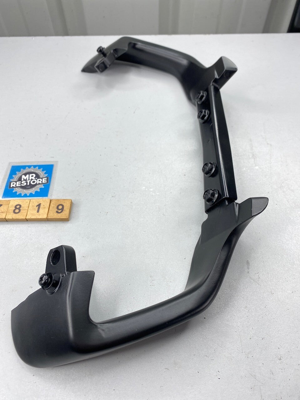 Yamaha FJ1200 Pair Rear Grab Handles & Bracket 3CW 3CX 3CV 1988-90  - Repainted