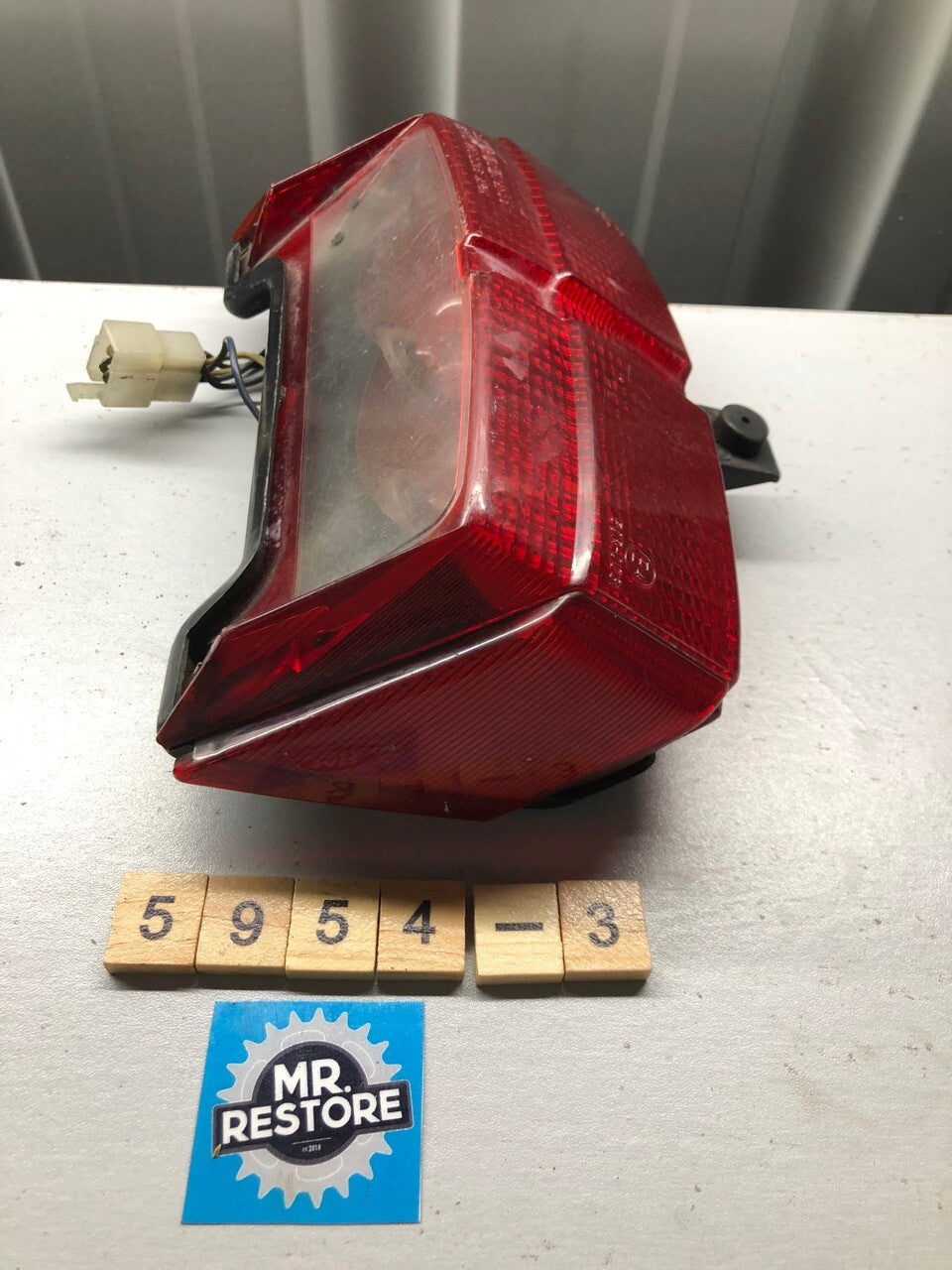 Yamaha FJ1200 FJ1100 Rear Tail Light & Loom with Original Koito Lens