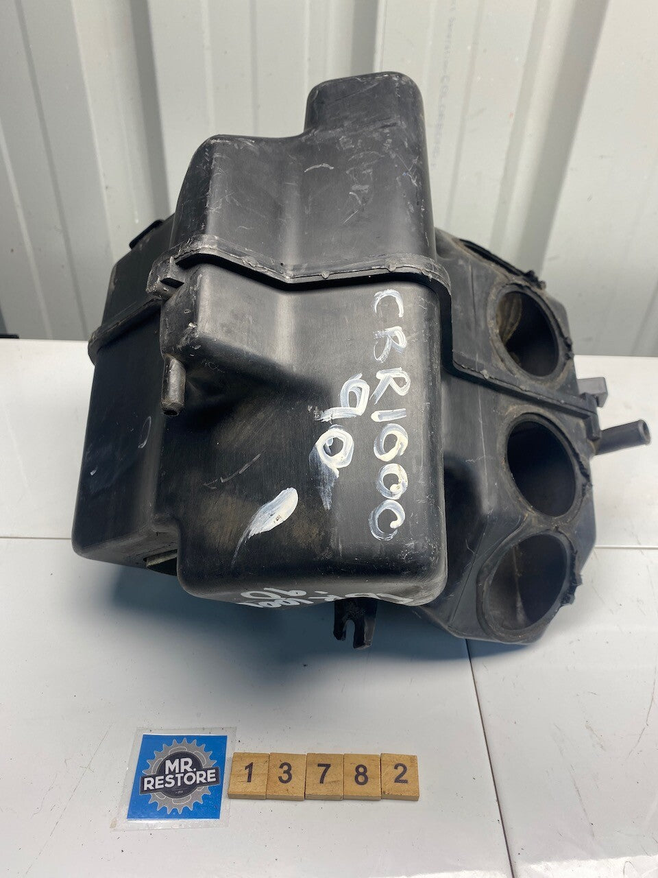 Honda CBR1000F 1990 Air Box Cleaner 