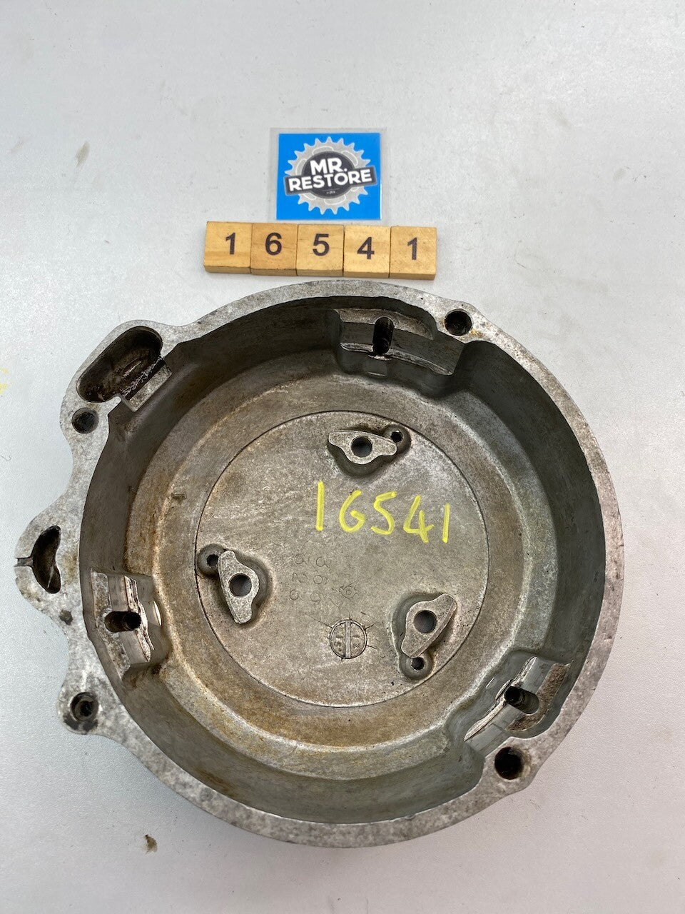 Honda CB550 CB500 Alternator Generator Cover 11631-323-000