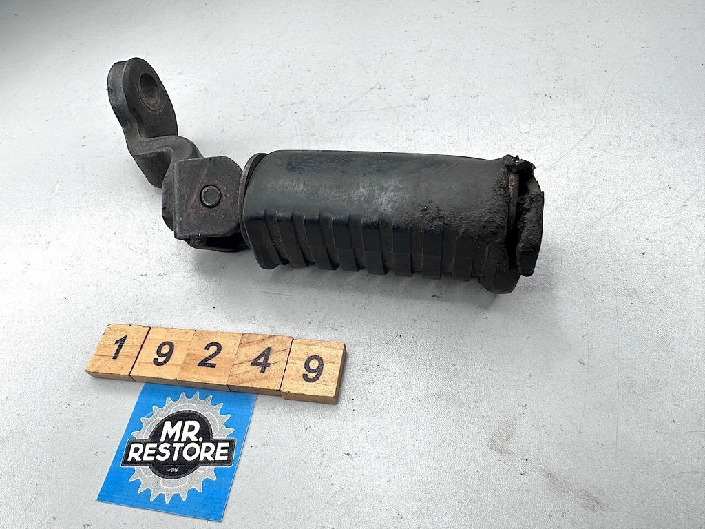 Yamaha XJ650 Turbo 1980-83 L/H Riders Foot Rest Peg 4K0-27410-00-R4
