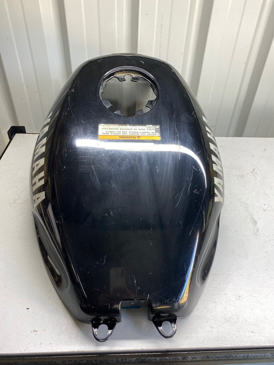 Yamaha FZR600 1989-1993 Fuel Tank Cover Genuine 3HE-2171