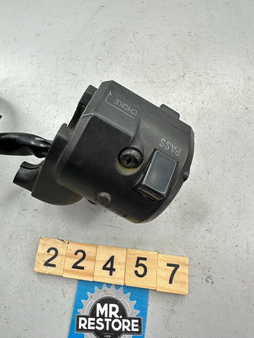 Kawasaki GPZ1000RX ZX1000 Left Handlebar Switch