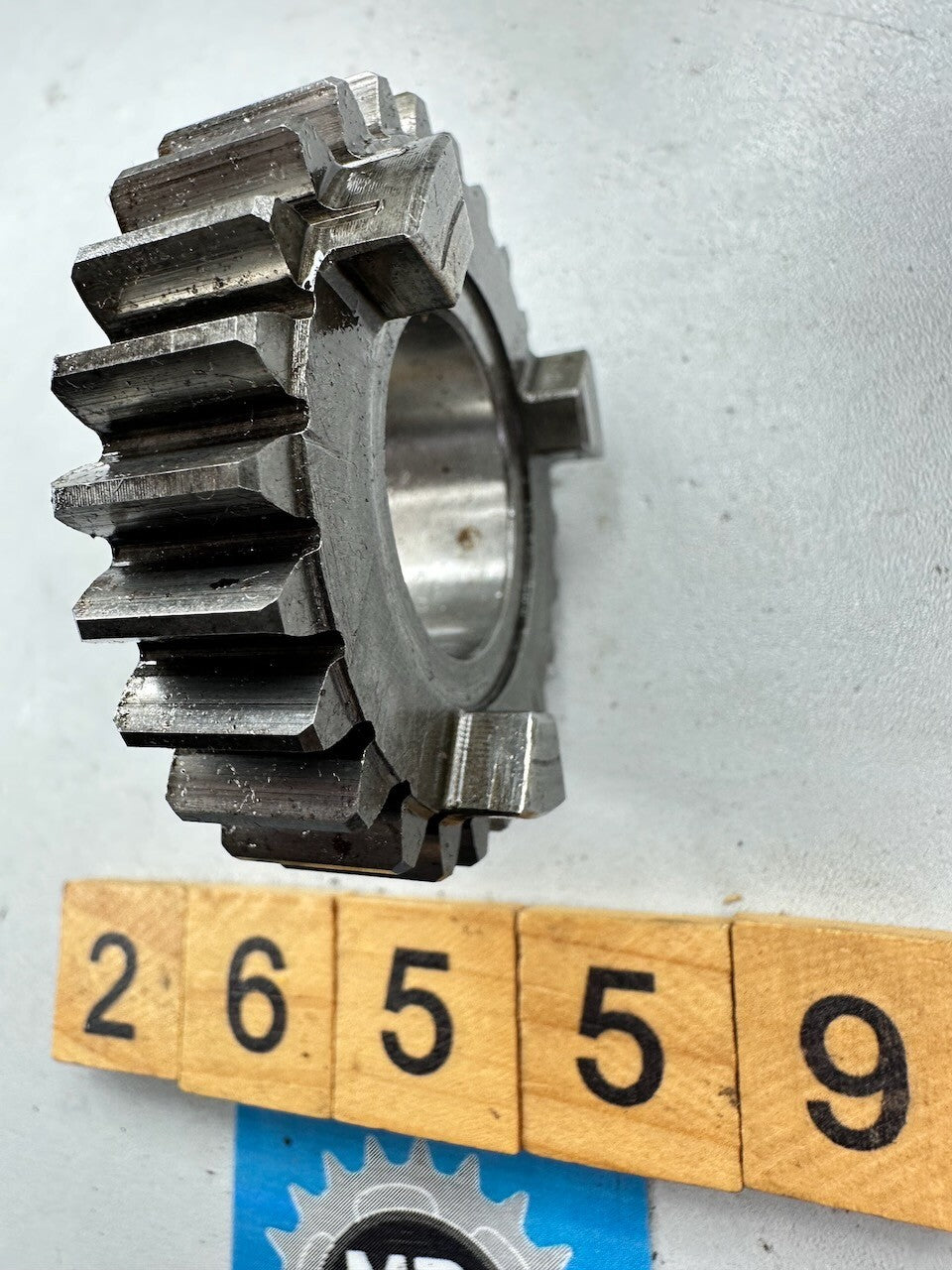Kawasaki KH500 H1 Mach III Transmission Output Shaft 3rd Gear 13133-015