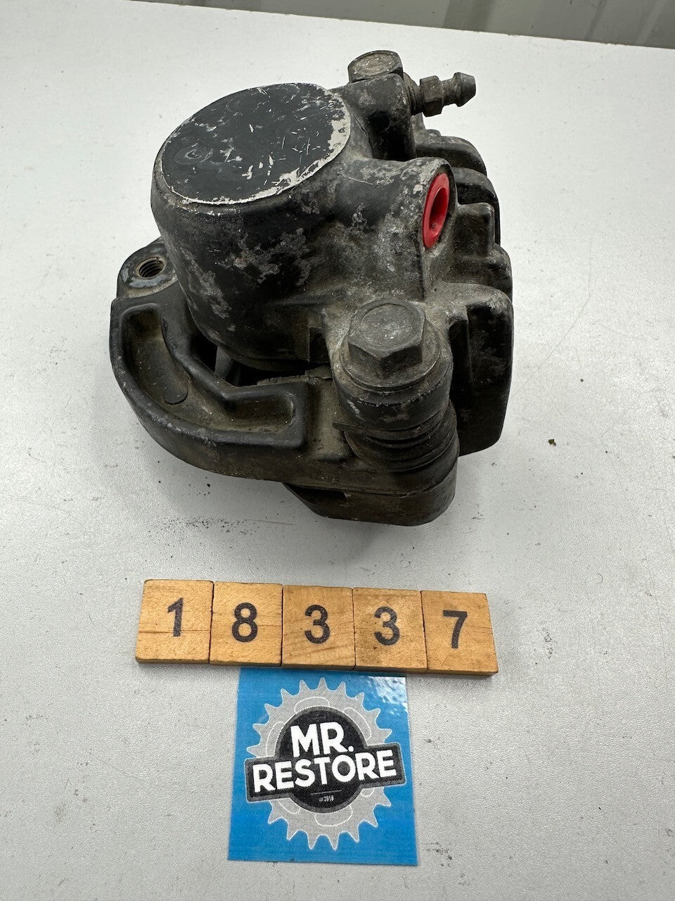 Suzuki GR650 1983-84 Front Brake Caliper L/H 59300-49060