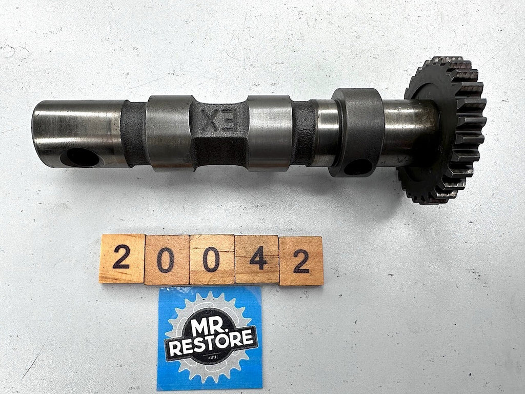 Yamaha XZ550 Vision Exhaust Camshaft #2 & Cam Chain Sprocket