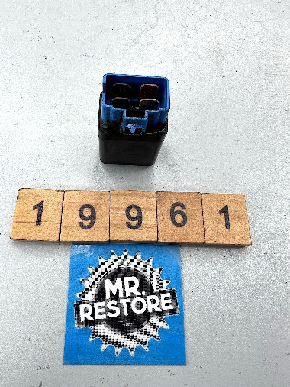 Yamaha FZR1000 YZF1000 Thunderace YZF750 TZR50 Relay 3GM-00