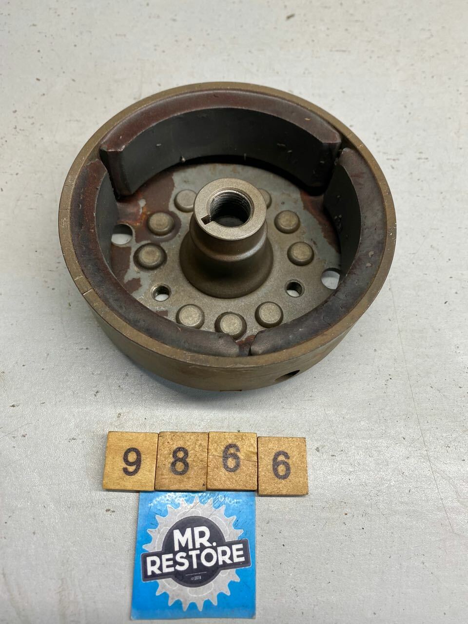 Kawasaki KZ440 Z440 LTD Twin - Rotor Flywheel Generator Magneto