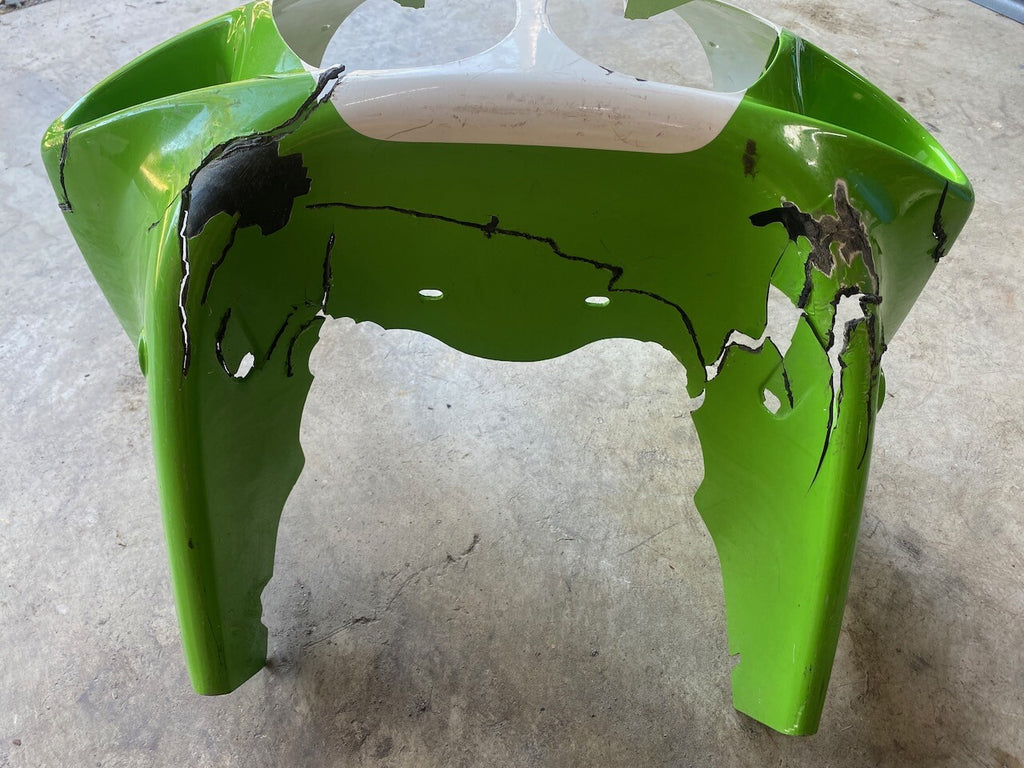 Kawasaki ZX7R Front Fairing 55028-1343 - (Damaged)