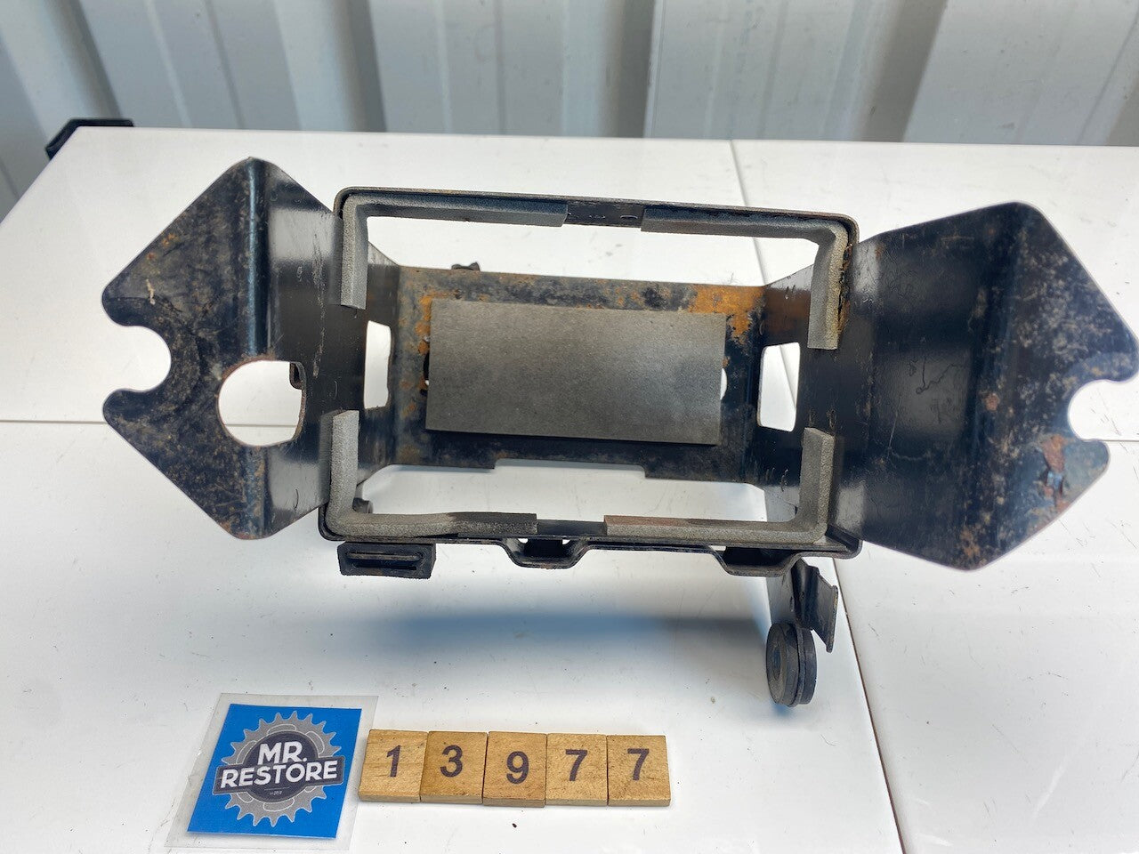 Suzuki GSXR1100 86-88 Battery Holder Box 41540-06B00