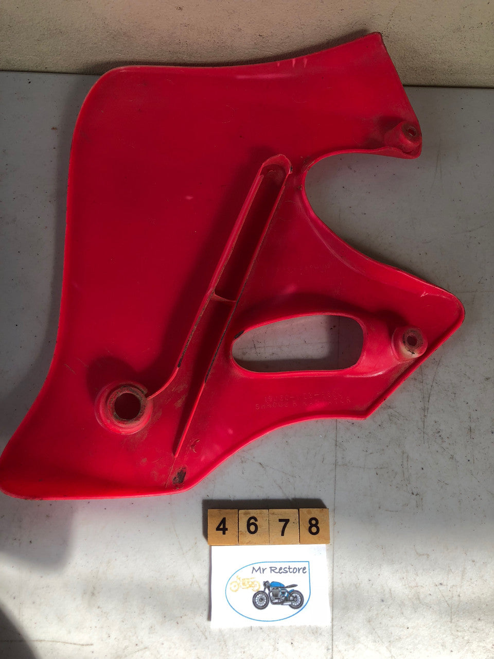 Honda CR125R CR250R CR 92-96 Right Hand Radiator Shroud OEM - 19030-kz3-8600