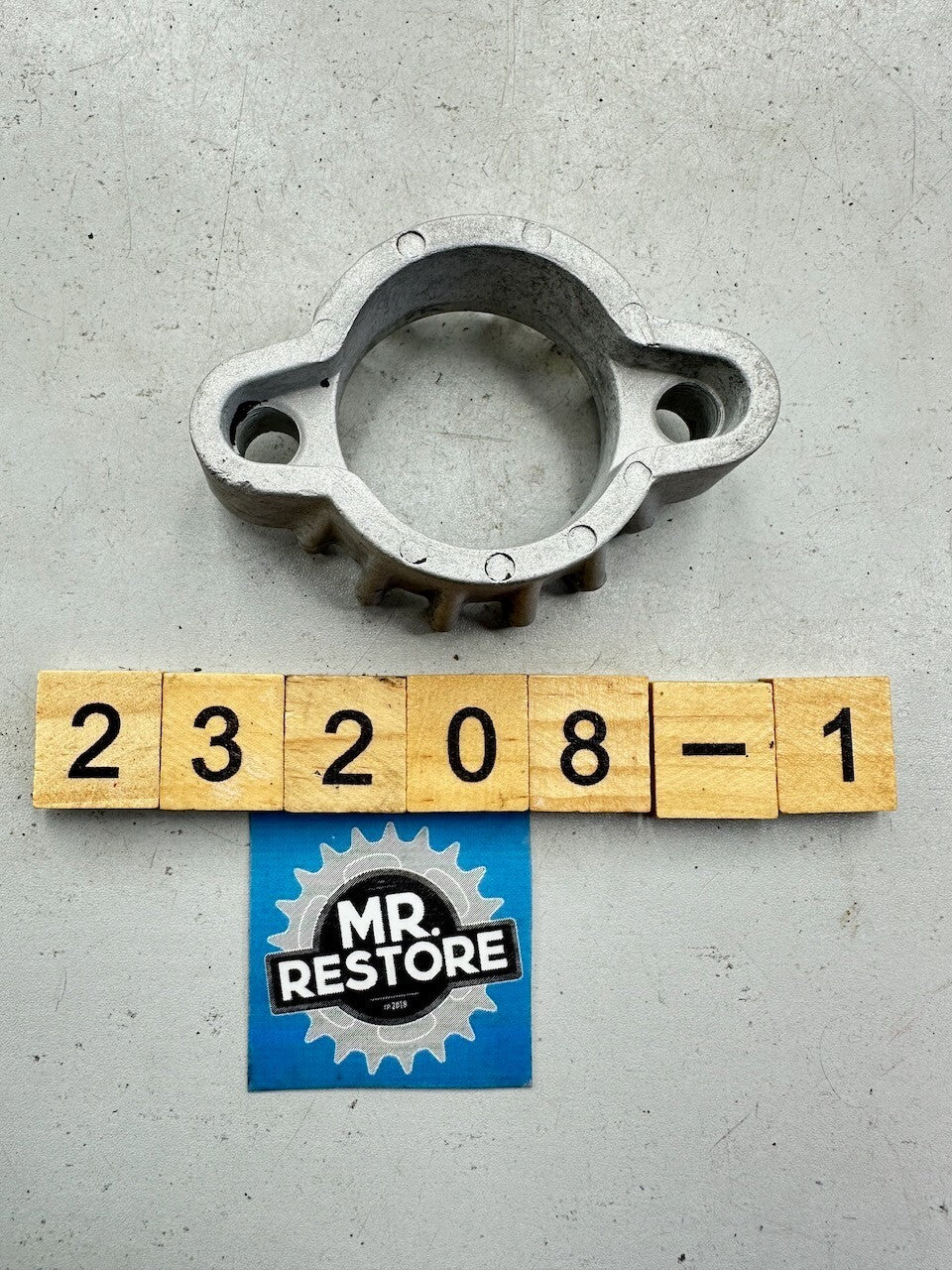 Suzuki GSX400F '81-82' OEM Alloy Exhaust Ring Nut Flange Joint Clamp 14182-34200