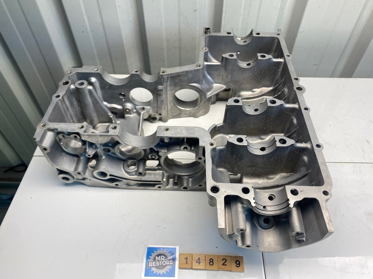 Kawasaki Z750 KZ750 EE Crank Cases - Vapour Blasted