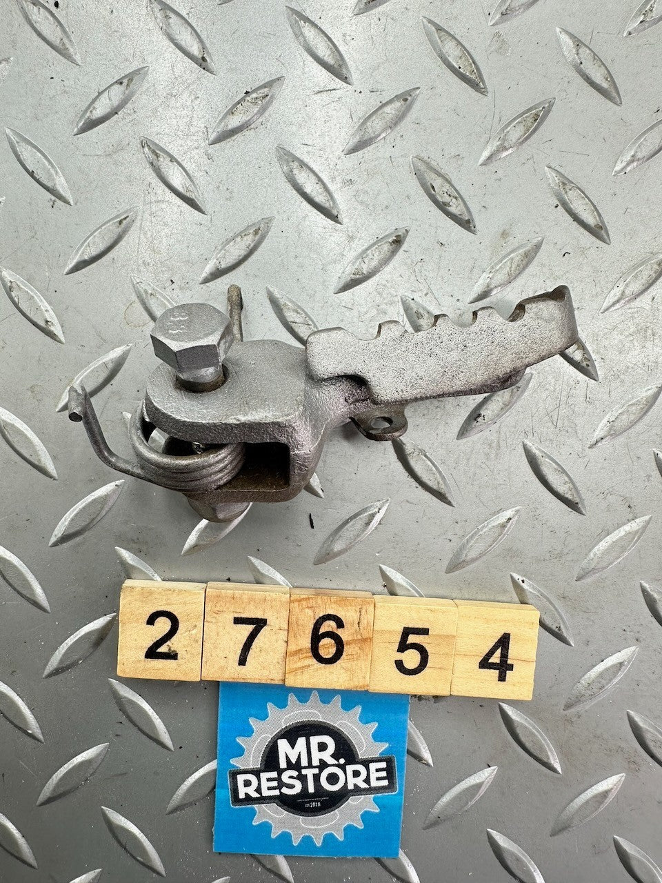 Yamaha TY250 A 1974 Right Foot Rest Peg & Bolt 434-27412-00-35