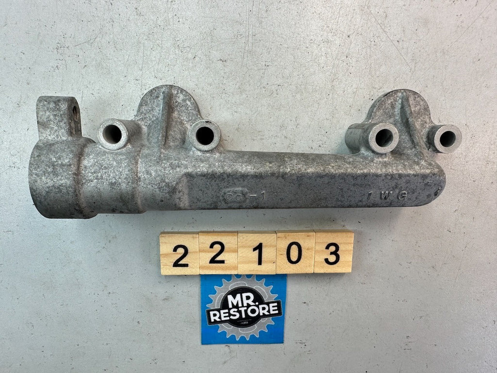 Yamaha YZF600R Thundercat FZR600 FZR500 FZR400 Water Pipe Joint 1WG-12446-01