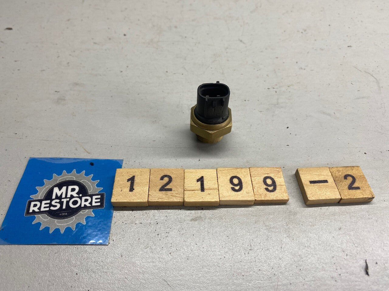 Suzuki TL1000 VL800 GSXR1000 etc. OEM Radiator Fan Switch 17680-33E00