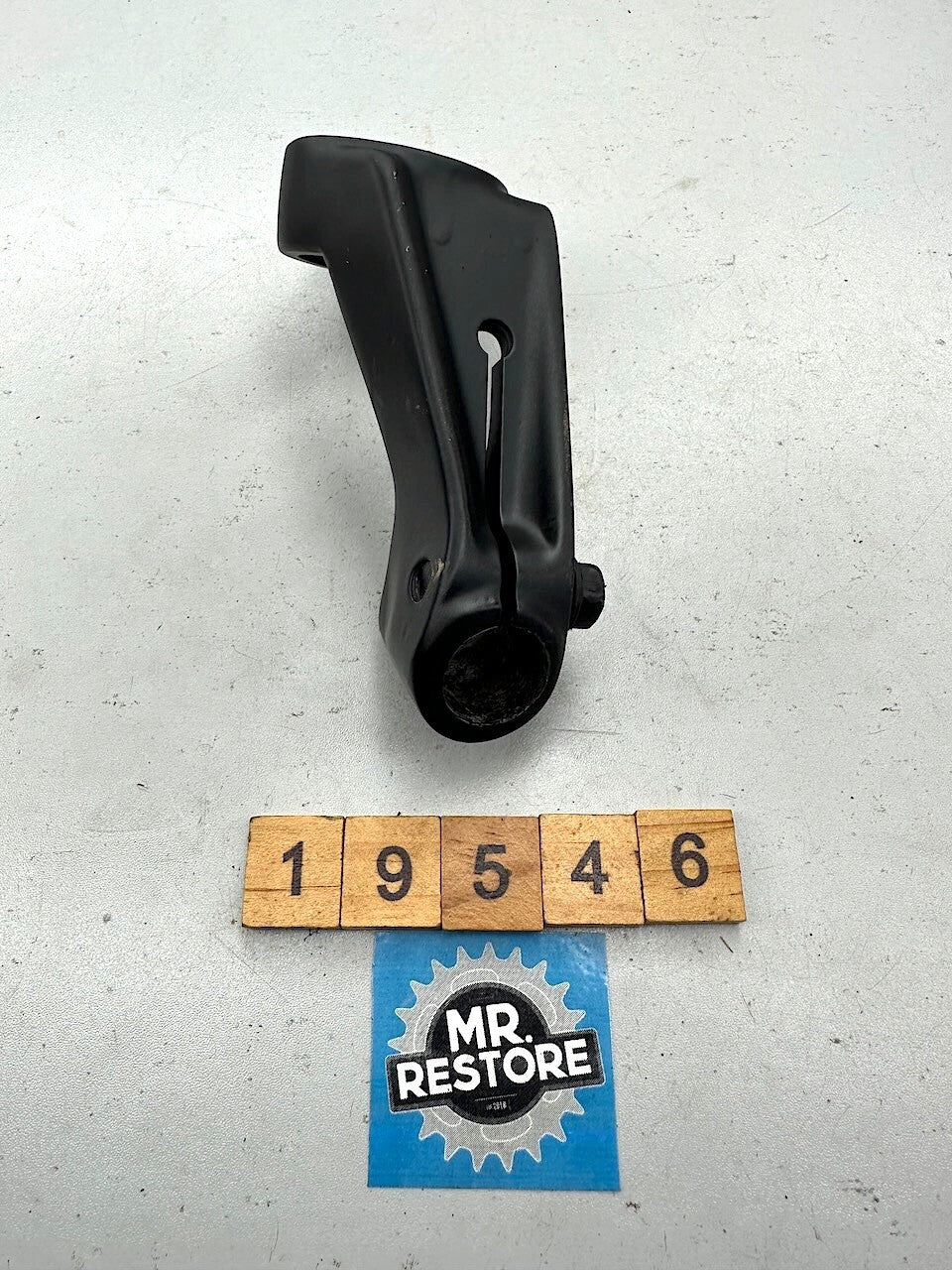 Kawasaki GT550 GT750 R/H OEM Handlebar Holder - Repainted 46012-1029