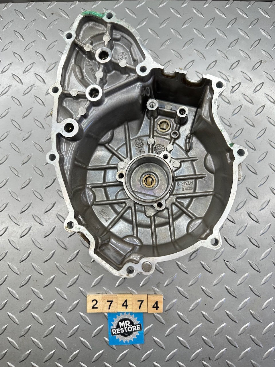 BMW F650GS '99-07' F850CS Stator Alternator Magneto Cover 11147685489  7652864