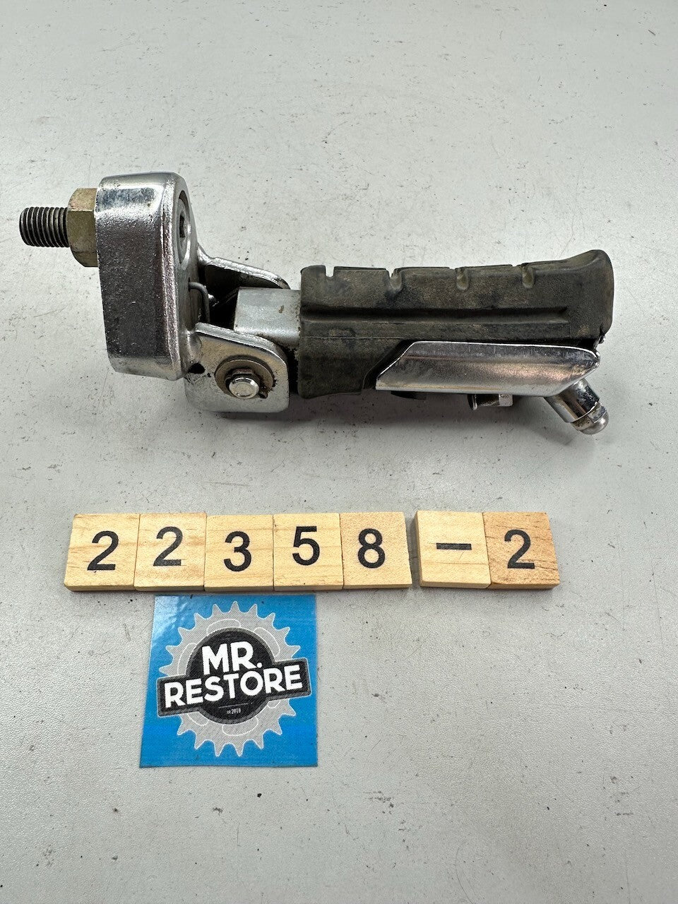 Honda CBX750 Right Foot Rest Peg