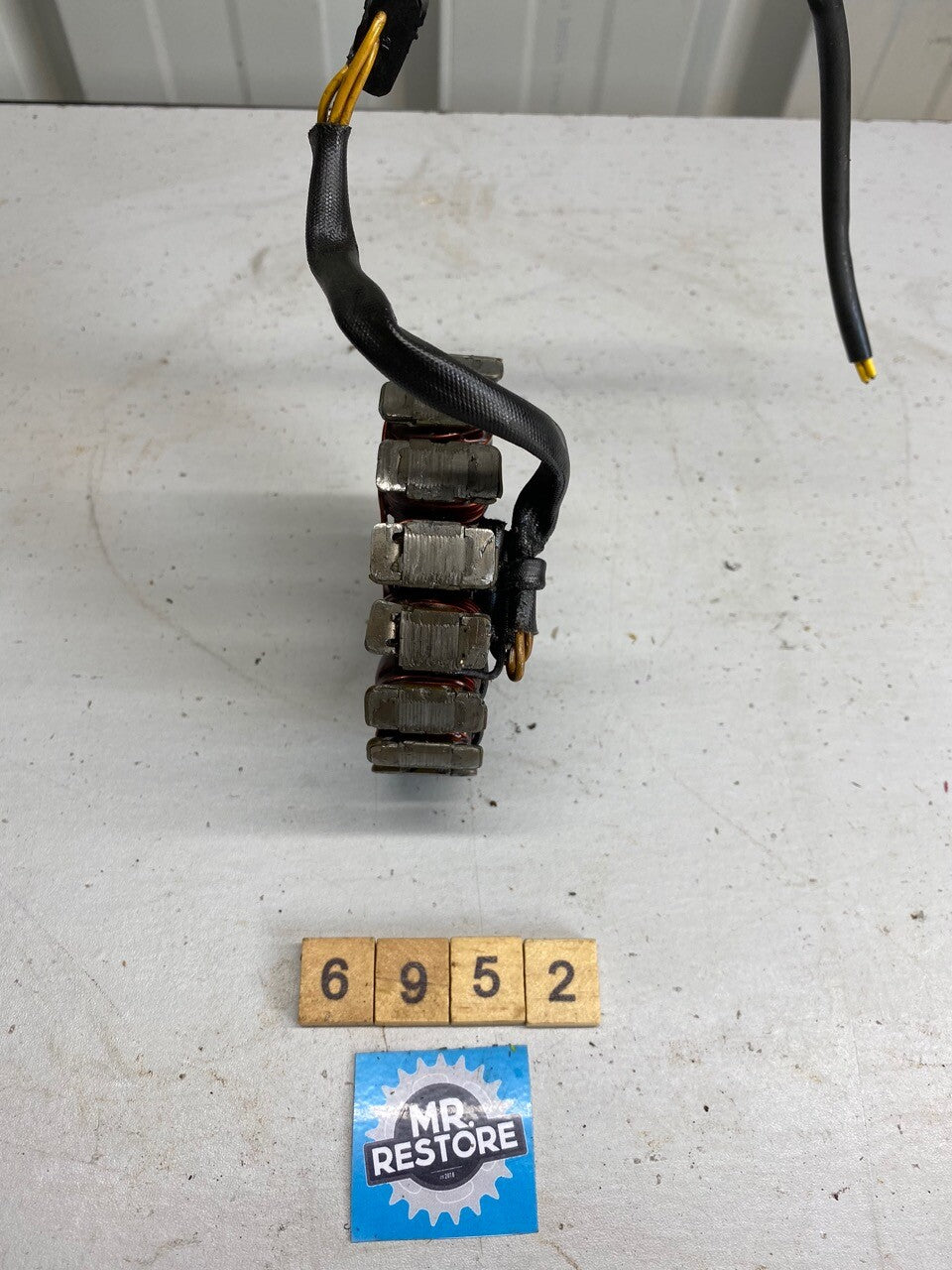 Kawasaki GPZ500S Stator Generator