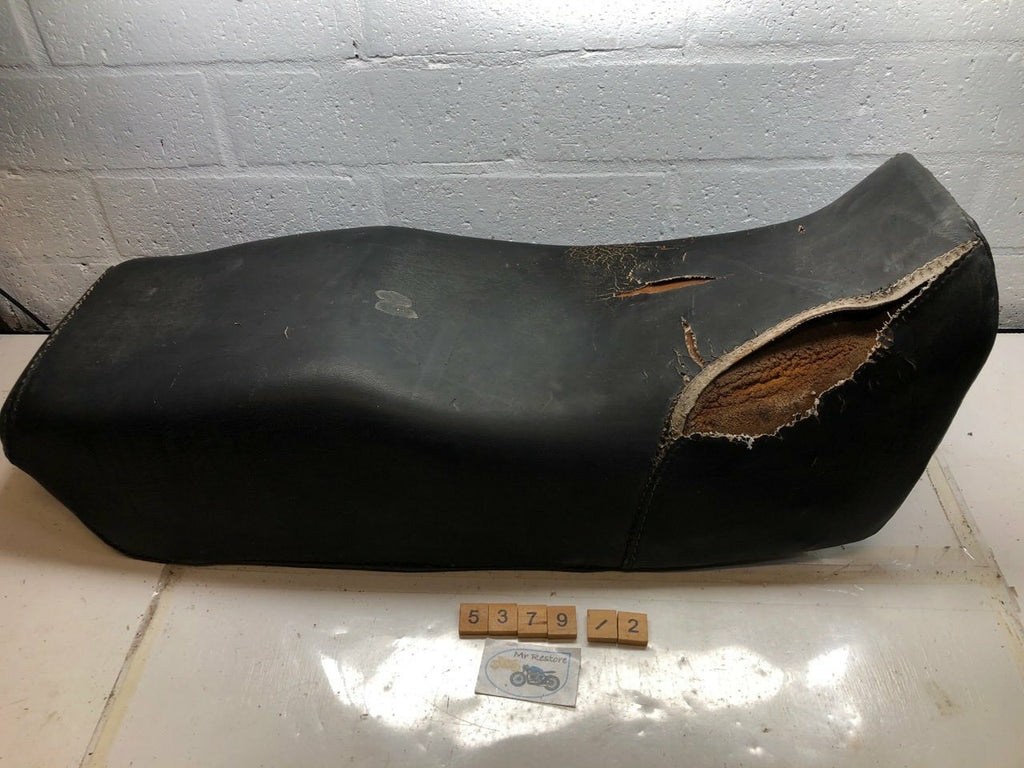 Kawasaki GPZ900R ZX900 GPZ750R Genuine Seat 53001-1370