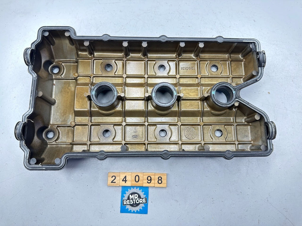 Triumph Daytona Speed Triple Sprint Tiger Trident Trophy - Cylinder Head Cover