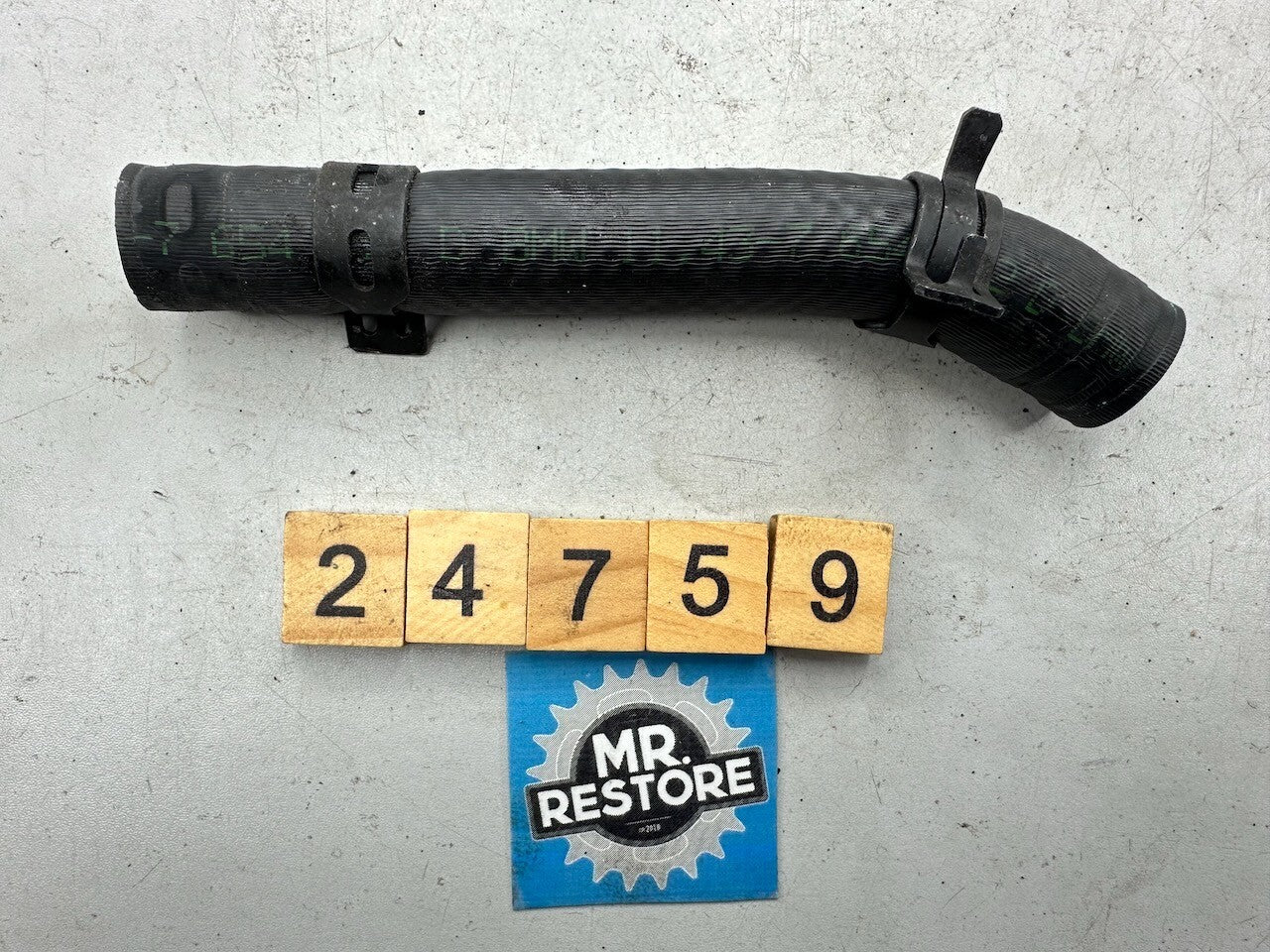 BMW G650GS 2008-16 F650GS 1999-07 OEM Oil Return Hose 11437654410