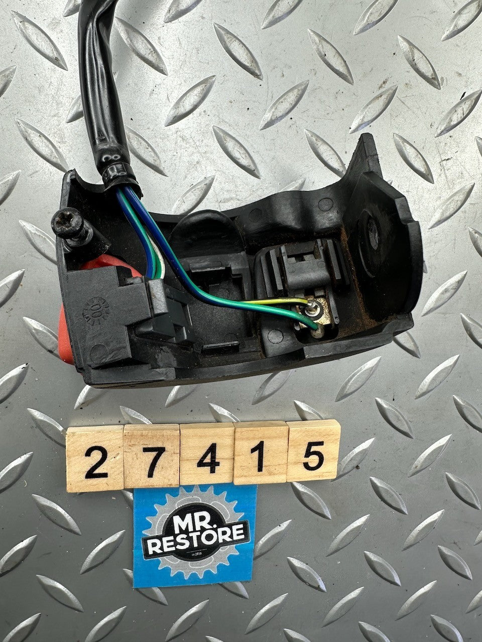 BMW F650GS '99-03' Right Handlebar Switch Block 61317654216 (Tested)