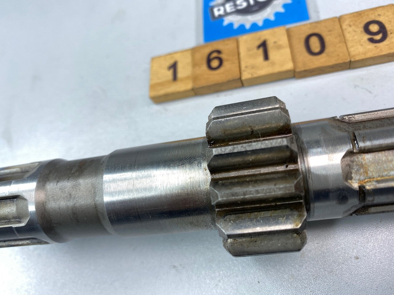 Suzuki GSXR1100 1986-88 Transmission Countershaft 24121-06B02